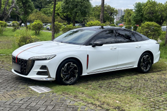 红旗H6 2023款 2.0T 致逸版