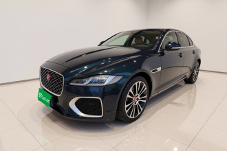 捷豹XFL 2024款 2.0T P250 两驱尊享豪华版