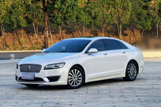 林肯MKZ 2018款 2.0T 尊享版