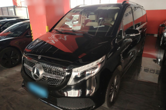 奔驰V级 2020款 V 260 领航版
