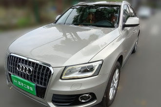 奥迪Q5 2013款 40 TFSI 进取型