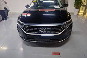 大众 帕萨特 2026款 出众款 330TSI 精英版