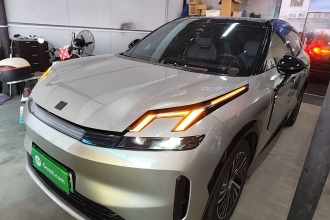 领克08 EM-P 2023款 245km 超长续航Halo