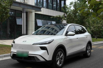 奔腾 悦意03 2025款 565km 悠享版