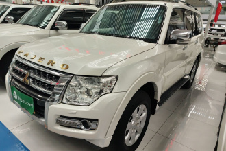 三菱 帕杰罗(进口) 2019款 3.0L 自动豪华版