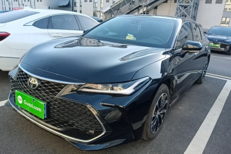 丰田 亚洲龙 2022款 2.5L 豪华版