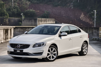 沃尔沃S60 2017款 S60L T5 智驭版