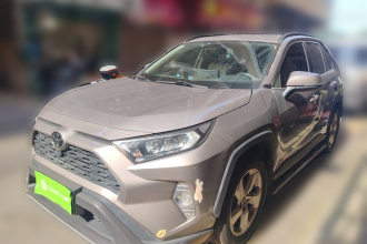 丰田 RAV4荣放 2020款 2.0L CVT两驱风尚PLUS版