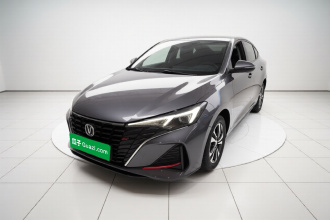 长安 逸动 2024款 PLUS 蓝鲸NE 1.4T GDI DCT高能版