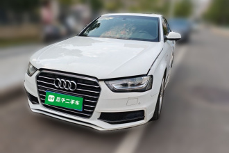 奥迪A4L 2016款 35 TFSI 典藏版 S line豪华型