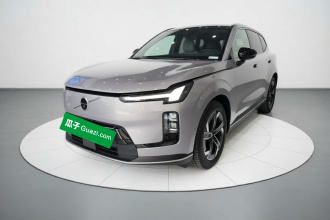 沃尔沃XC70插电式混动 2026款 两驱长续航Core