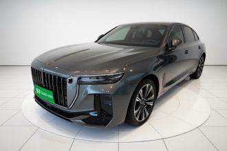 红旗H9 2024款 2.0T 旗享 私享风尚版