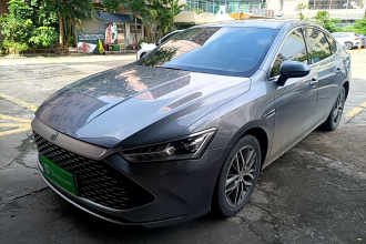 比亚迪 秦PLUS 2021款 DM-i 55KM 旗舰型