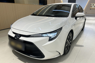 丰田 雷凌 2023款 智能电混双擎 1.8L 领先版