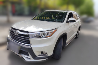 丰田 汉兰达 2015款 2.0T 四驱豪华导航版 7座