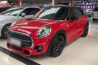 MINI 2019款 1.5T COOPER 赛车手