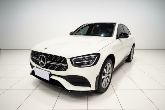 奔驰GLC轿跑 2020款 GLC 260 4MATIC 轿跑SUV
