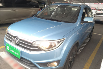 一汽 森雅R7 2016款 1.6L 自动尊贵型