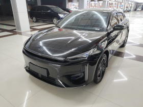 吉利银河 银河L6 2025款 EM-i 140km 探索+版