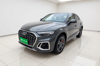 奥迪Q5L Sportback 2022款 45 TFSI 豪华型