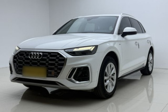 奥迪Q5L 2022款 40T 豪华动感型