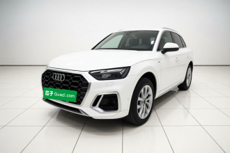 奥迪Q5L 2022款 改款 40T 豪华动感型