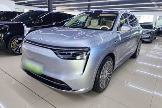 鸿蒙智行 问界M8 2025款 增程 Ultra版 53.4kWh 5座版 (192线激光雷达）