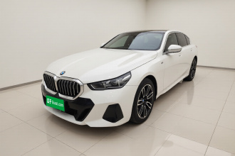 宝马5系 2025款 530Li 领先型 M运动套装