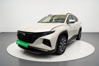 现代 2023款 途胜L 1.5T 自动两驱GLX精英版