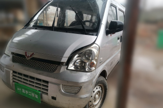 五菱汽车 五菱荣光 2012款 1.5L加长基本型