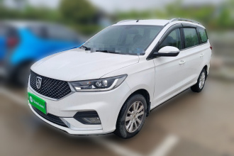 宝骏360 2019款 改款 1.5L 手动精英型 国VI