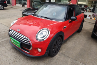 MINI 2019款 1.5T COOPER 艺术家 五门版