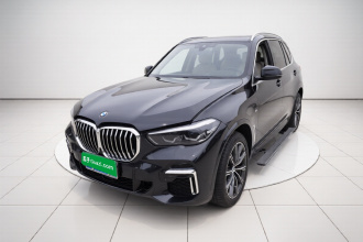 宝马X5 2022款 xDrive 30Li 尊享型M运动套装