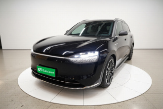 鸿蒙智行 问界M9 2024款 增程 Max版 42kWh 6座版