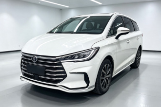 比亚迪 宋MAX新能源 2022款 DM-i 105KM 尊荣型