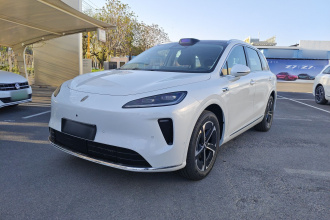 鸿蒙智行 尚界H5 2025款 增程 Max