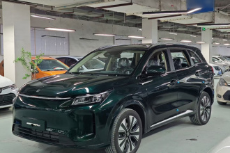 蓝电E5 PLUS 2026款 165km 长续航先享版Max 7座