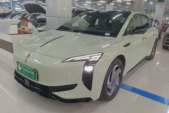 红旗EH7 2025款 690 智选版