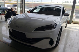 比亚迪 海豹06新能源 2024款 DM-i 120KM尊荣型