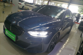 宝马1系 2023款 125i M运动曜夜版