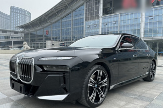 宝马7系 2023款 改款 740Li 尊享型 M运动套装