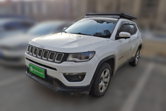 Jeep 指南者 2017款 200T 自动家享四驱版