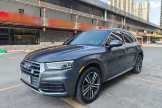 奥迪Q5L 2020款 40 TFSI 荣享进取型