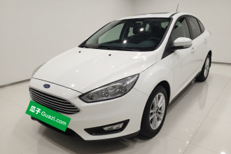 福特 福克斯 2015款 三厢 1.6L 自动风尚型