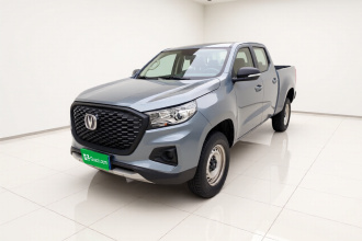 长安F70蓝鲸 2023款 2.0T汽油自动两驱创富型 长轴