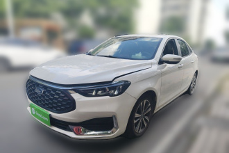 福特 福睿斯 2021款 1.5L 自动铂金版
