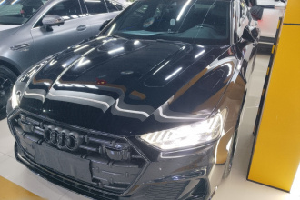 奥迪A7L 2022款 45 TFSI quattro S-line 风骑士