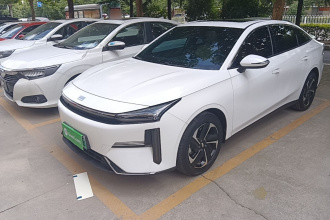 吉利银河 银河L6 2023款 60km PLUS