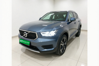 沃尔沃XC40 2022款 T4 四驱智远豪华版