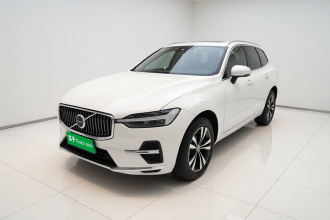 沃尔沃XC60 2023款 B5 四驱智逸豪华版